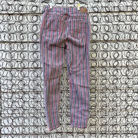 American Eagle Mom Jean Stretch Red Blue Railroad Stripe Size 0 Regular - Picture 1 of 5
